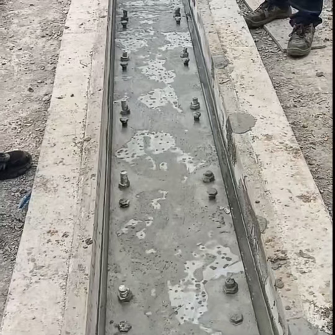 瑞丽环氧树脂轨道胶泥是什么？用在哪里？